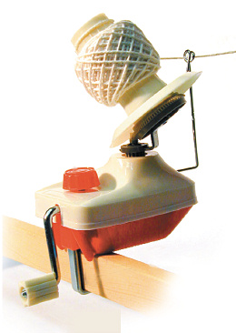 Lacis Yarn Ball Winder II