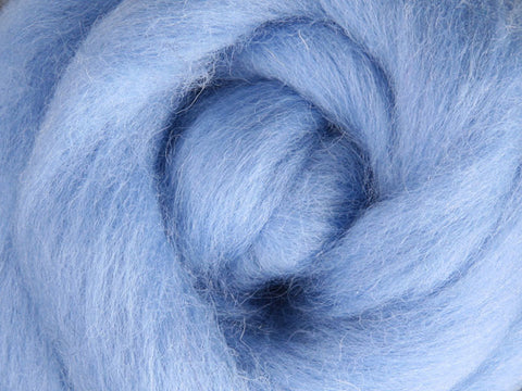 Corriedale Roving Sliver: 2.2lb Bulk Bags by Ashford