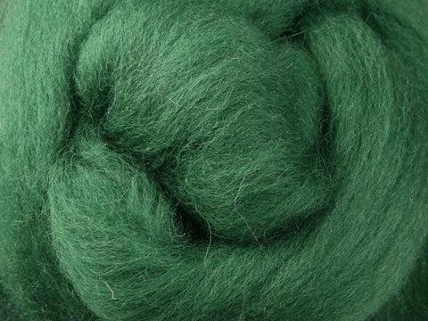 Corriedale Roving Sliver: 2.2lb Bulk Bags by Ashford