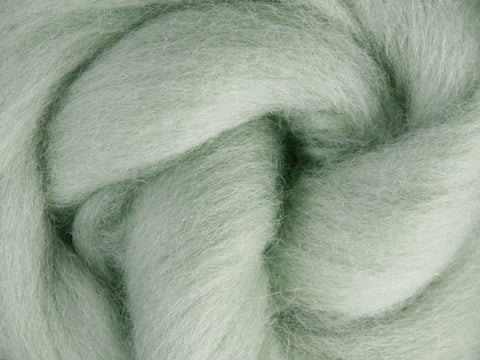 Corriedale Roving Sliver: 2.2lb Bulk Bags by Ashford