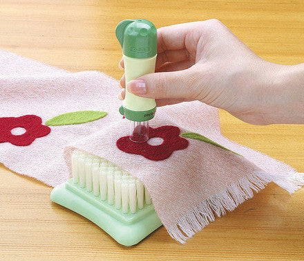 Clover Multi Needle Felting Tool